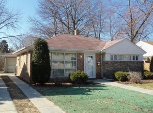 2145 Spruce Rd, Homewood, IL 60430