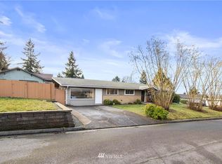 912 E Filbert St, Kent, WA 98030