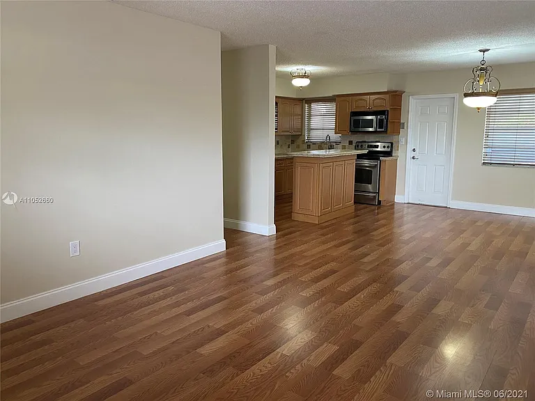 4263 NW 3rd St — Photo 49