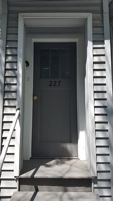 1st image of 227 Lynwood Ave