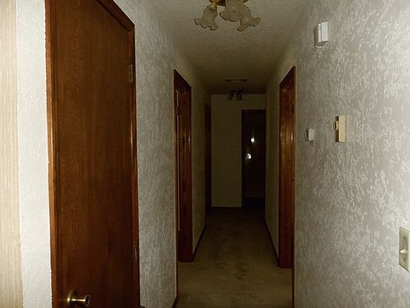 5th image of 1315 Alvera Ln