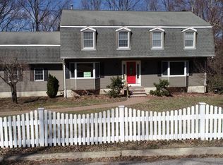 19 Weedon Dr, West Milford, NJ