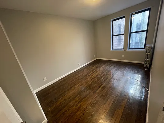 Rented by Bruma Realty LLC | media 4