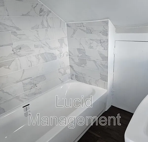 1210 Longfield Ave #1 — Photo 5