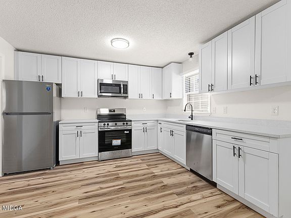 2nd image of 108 Tina Dr