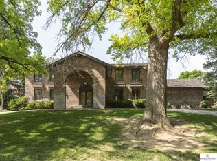 12504 V St, Omaha, NE 68137