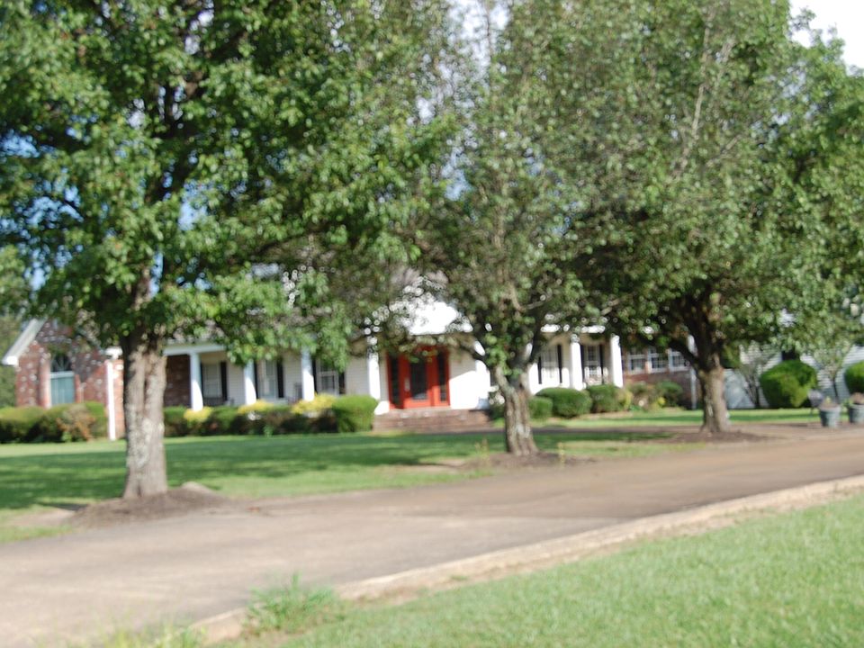 2602 Fairway Dr, Corinth, MS 38834 MLS 232308 Zillow