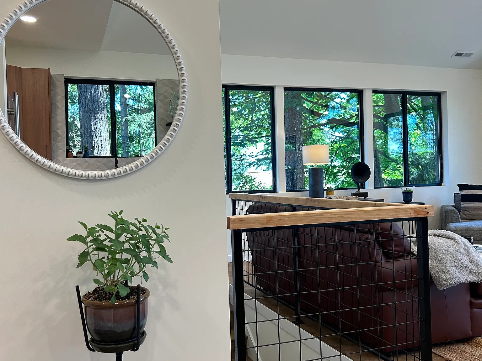 3 bed, 2400 sqft, $4,000 — Photo 4