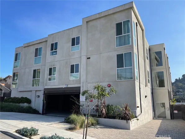 7064 Greeley St, Tujunga, CA 91042