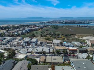 349 Fowling St, Playa Del Rey, CA 90293