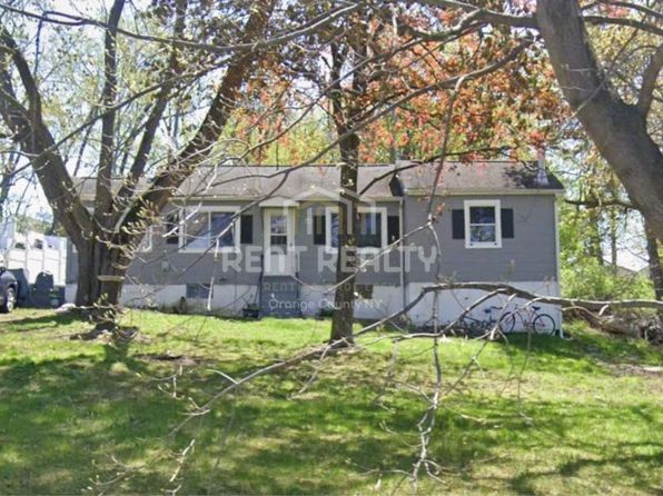 446 Hillside Rd