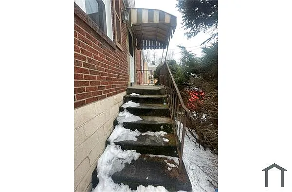 Building Photo - 149 Parkwood Dr