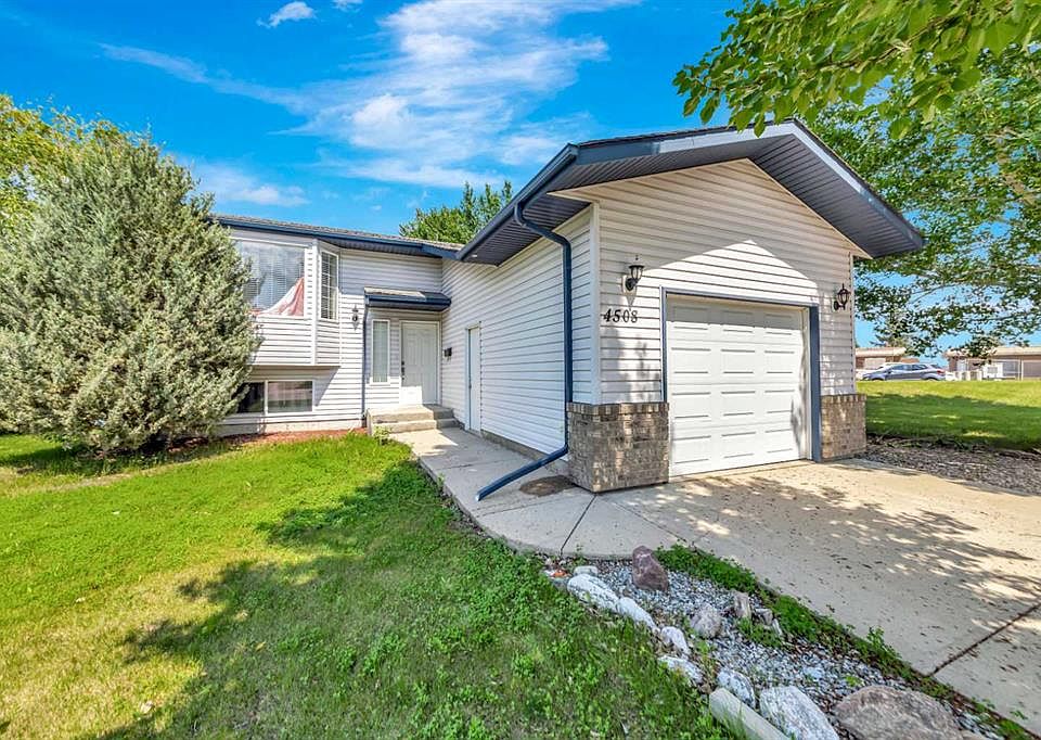 1st image of 4508 S 39th St