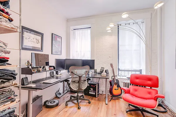 Rented by Keller Williams NYC | media 7