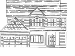 16 Country Meadow Dr, East Greenbush, NY 12061