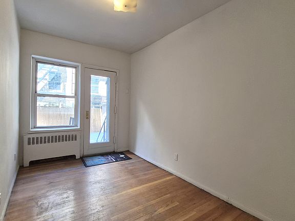 2nd image of 345 E 72nd St APT 1D