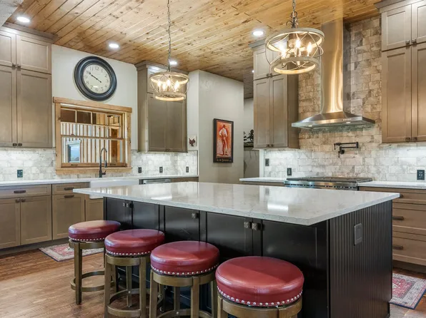 768 Gathering Pl, Corvallis, MT 59828