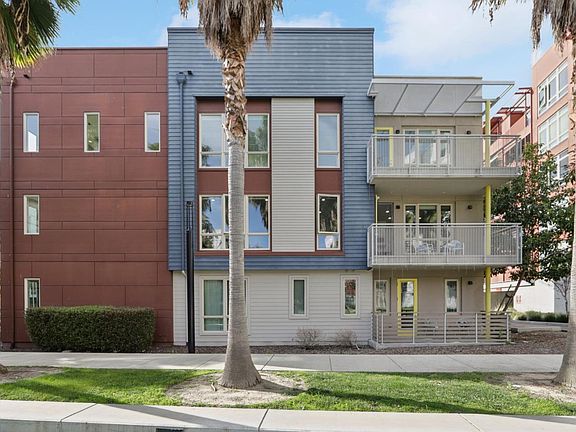 2nd image of 390 Riesling Ave #21