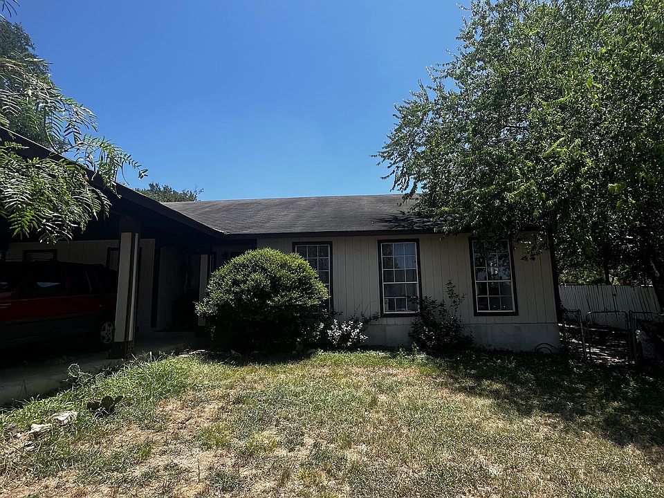 1st image of 210 Craddock Ave