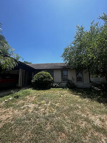 210 Craddock Ave Photo 1