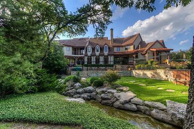 1st image of 9915 Avalon Creek Ct