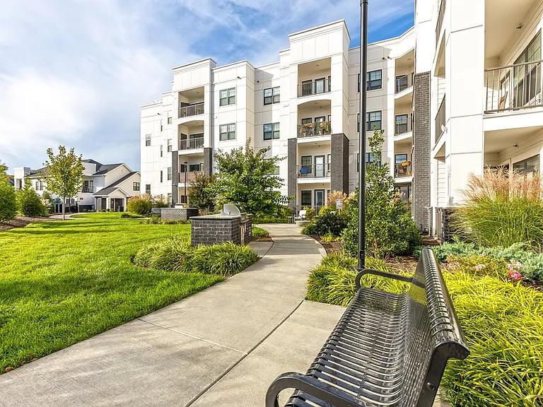 The Ivy Apartment Homes — Photo 18