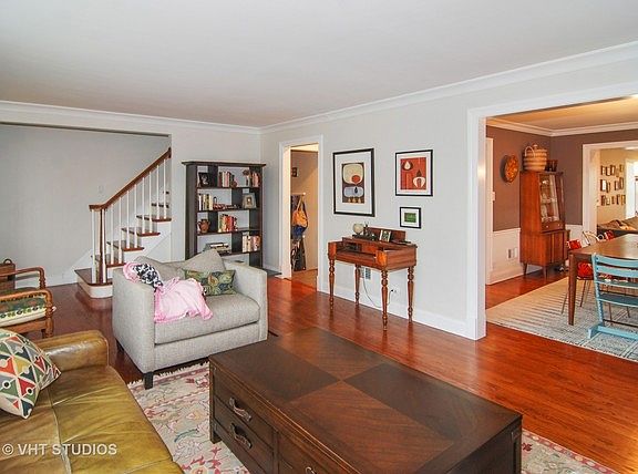 4th image of 1836 N 73rd Ave