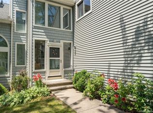 126 Turtle Bay Dr UNIT 126, Branford, CT 06405