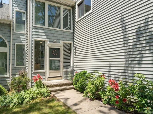 126 Turtle Bay Drive #126, Branford, CT 06405