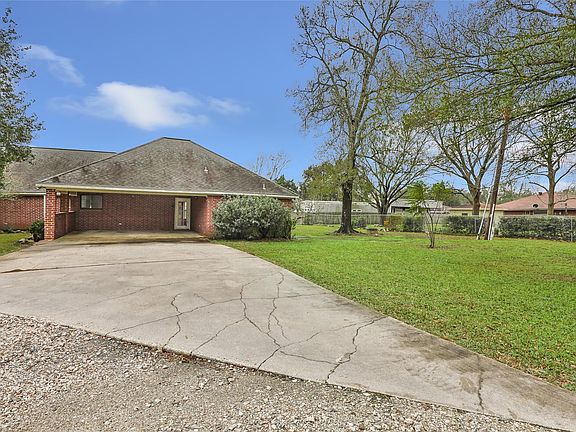 4th image of 1002 Ransom St