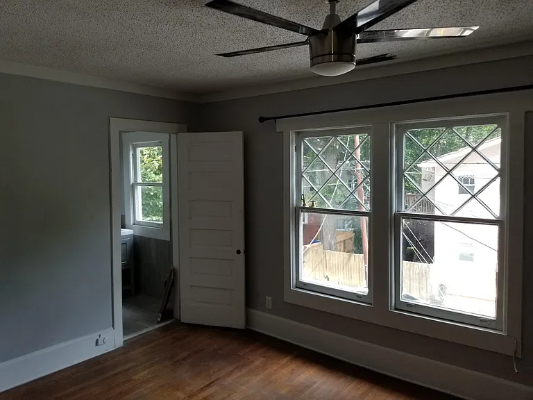 754 Charles Allen Dr NE #C — Photo 4