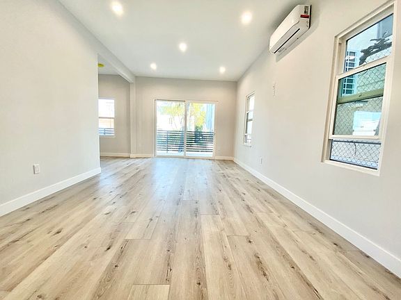 4th image of 141 N Swall Dr APT 6