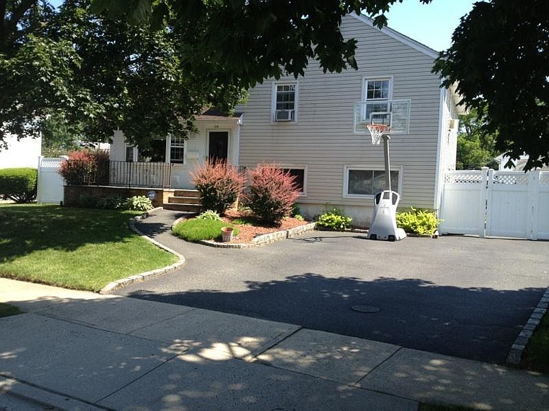 1st image of 3748 Bernard Dr
