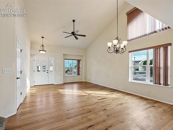 5th image of 5604 Mountain Garland Dr