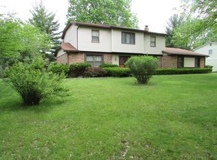 4670 Woodshire Dr, Terre Haute, IN 47803