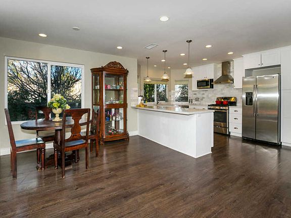 5th image of 29105 Laro Dr