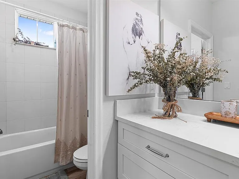 6440 Tideline Dr — Photo 35