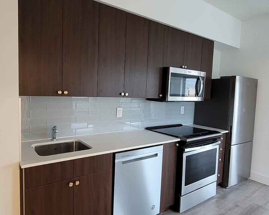 1st image of 1 Wellington St #219