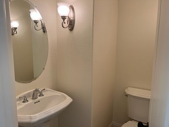 4th image of 5810 Aster Meadows Pl
