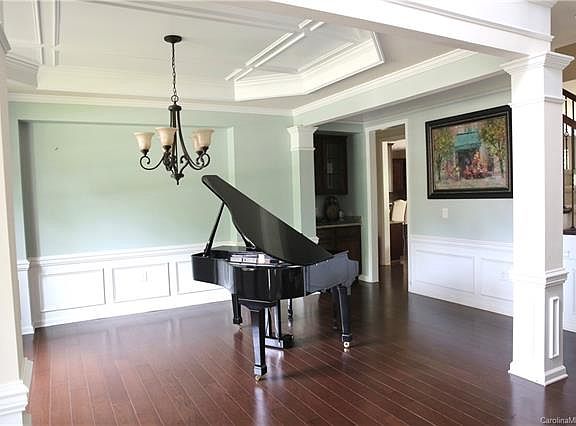 5th image of 10420 Kristens Mare Dr #80