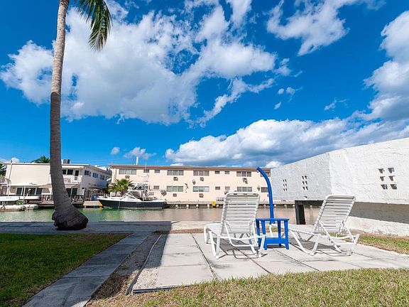 4th image of 7143 Bonita Dr APT 6