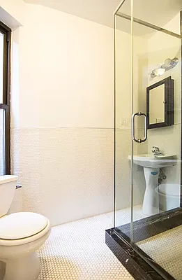 Rented by Platinum Properties | media 3