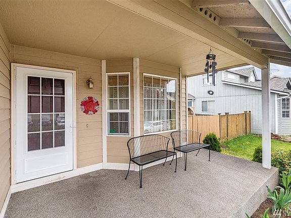 4th image of 7914 194th Street Ct E