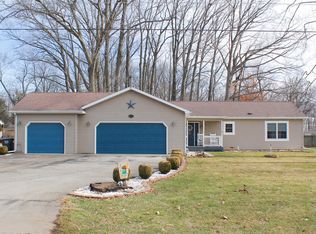5381 Marquette Dr, Coloma, MI 49038