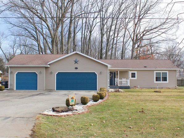 5381 Marquette Dr, Coloma, MI 49038