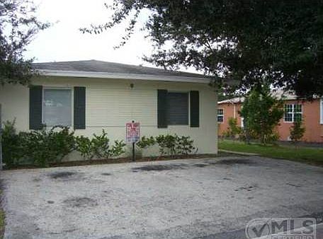 2nd image of 113 S Swinton Ave