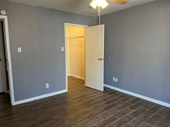 5th image of 12500 Sandpiper Dr APT 54