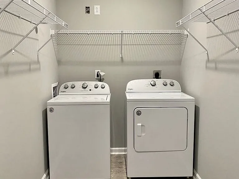 Fountain Brook Apartments — Photo 4