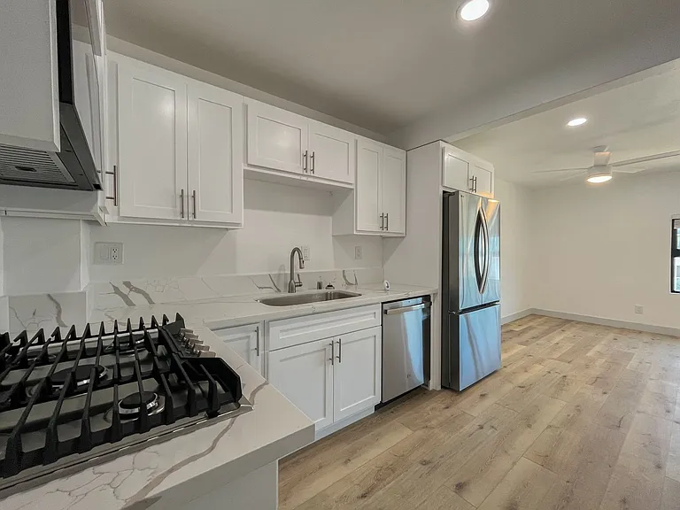 1714 Camino de la Costa — Photo 7
