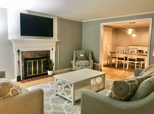 5 Millrace Ct, Amherst, NY 14221